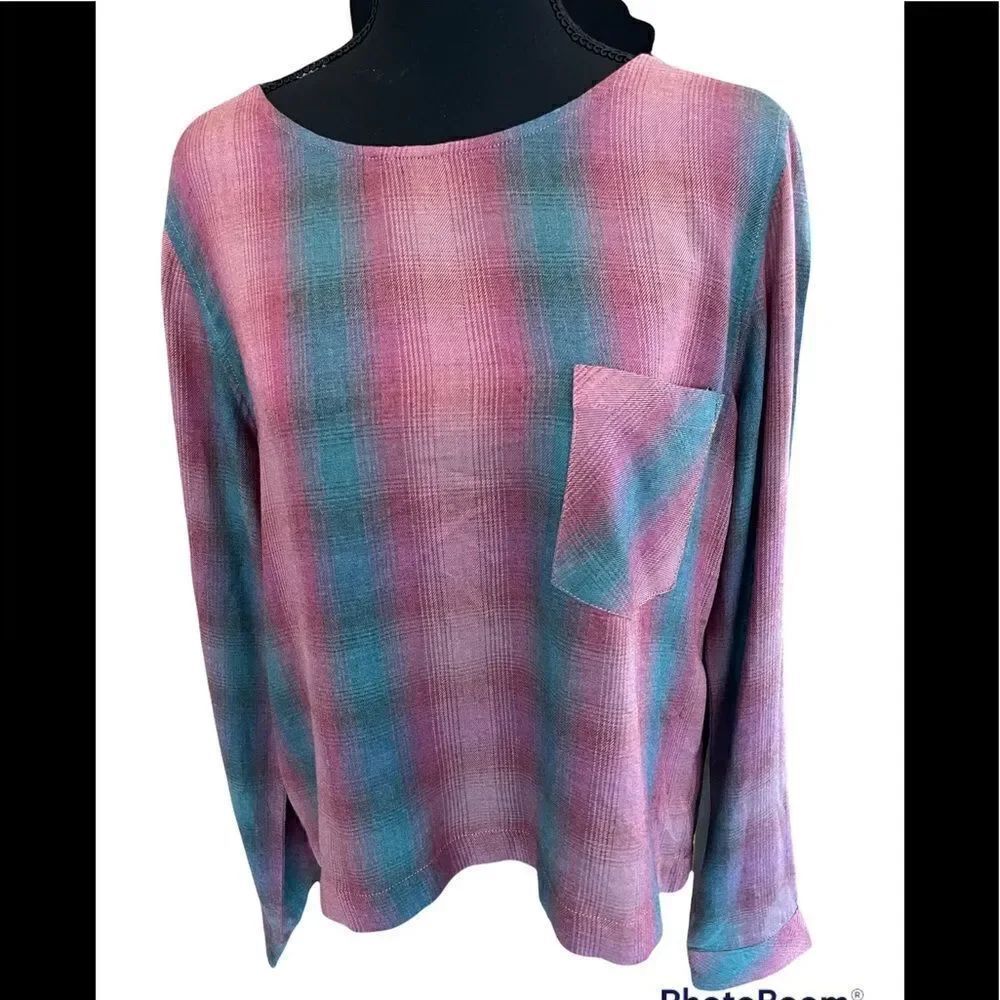 NEW with tags Anthropologie Cloth & Stone plaid top w/lace up back detail, sz M.